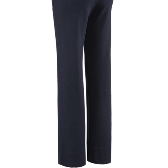 Cabi Easy Crop Navy Item #5177 Size 8 - Picture 3 of 9